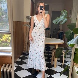 Realisation par The Liv Iluminoso maxi silk dress